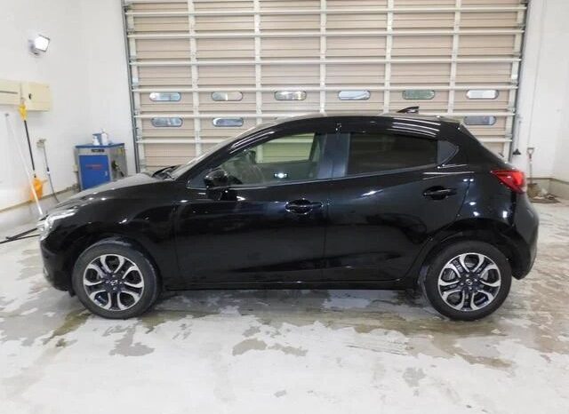 
								MAZDA DEMIO XD TOURING 2018 full									