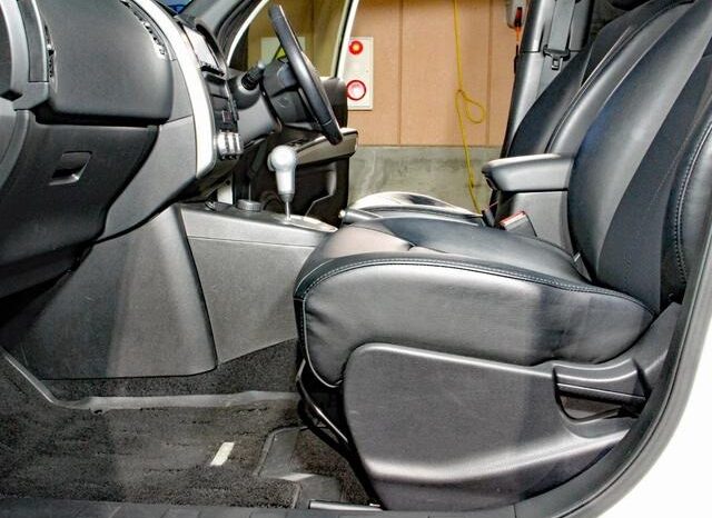 
								NISSAN X-TRAIL 20GT S 2013 full									