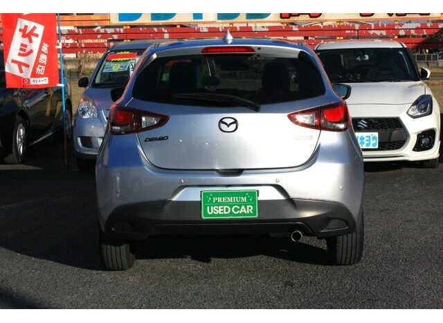 
								MAZDA DEMIO XD TOURING 2018 full									