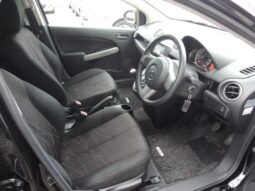 
										MAZDA DEMIO 13C 2013 full									
