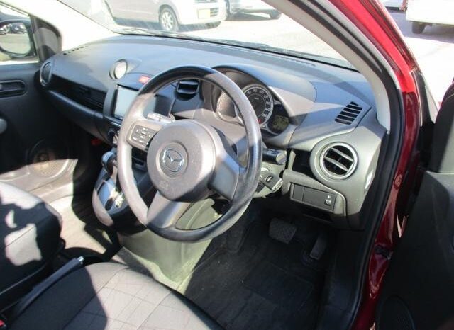 
								MAZDA DEMIO 13C 2013 full									