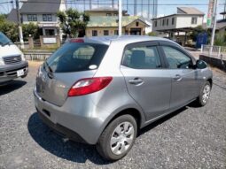 
										MAZDA DEMIO 13C 2010 full									
