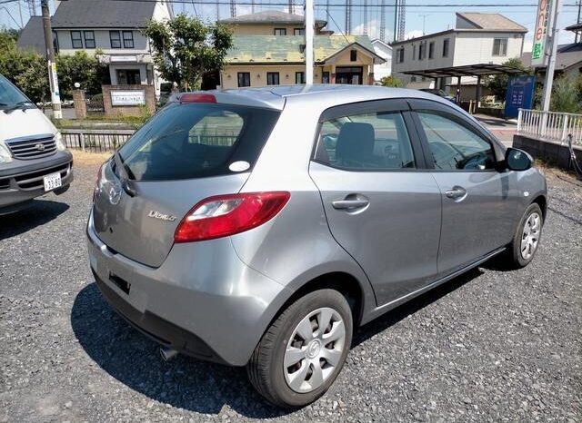 
								MAZDA DEMIO 13C 2010 full									
