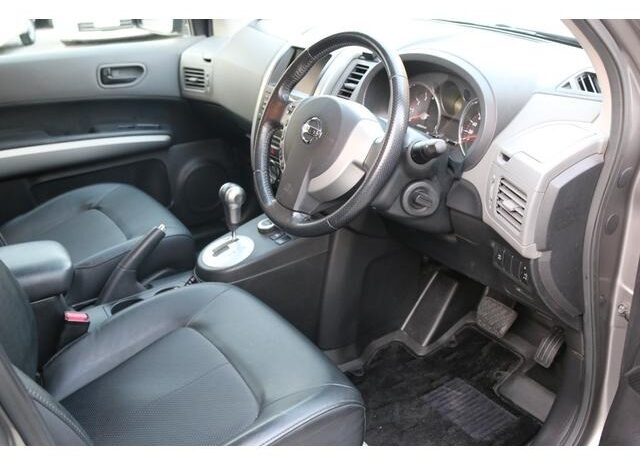 
								NISSAN X-TRAIL 2007 full									