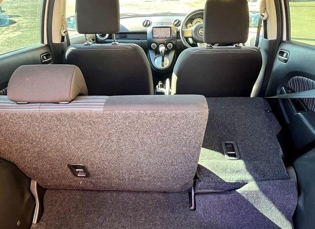 
								MAZDA DEMIO 13-V HID EDITION  2011 full									