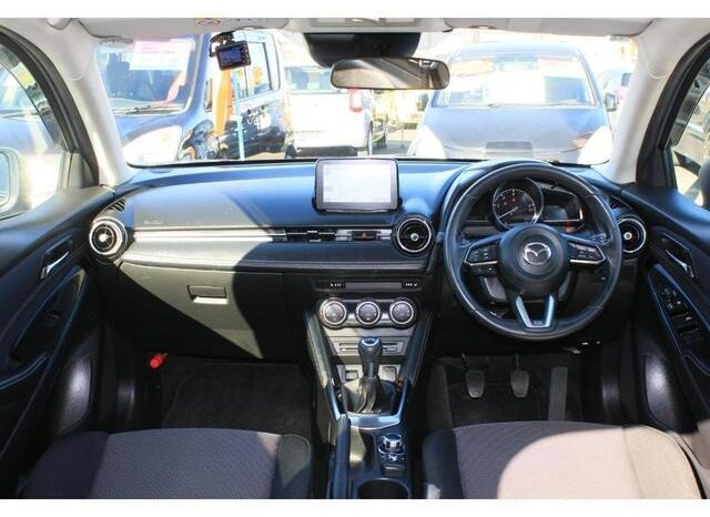 
								MAZDA DEMIO XD TOURING 2018 full									