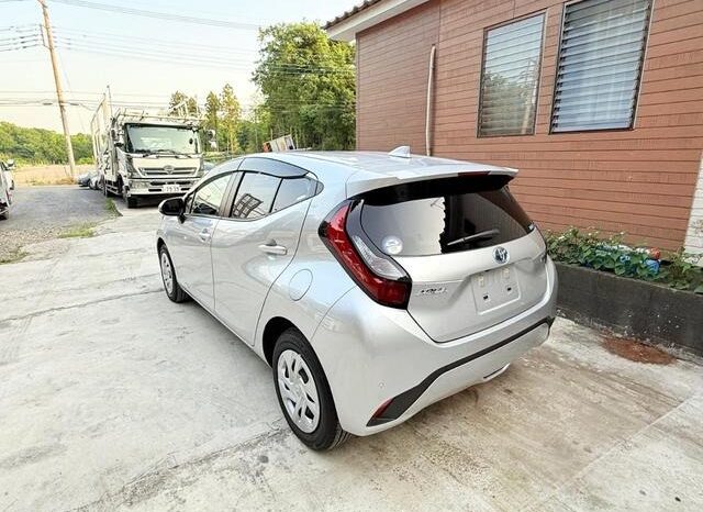 
								TOYOTA AQUA 2024 full									