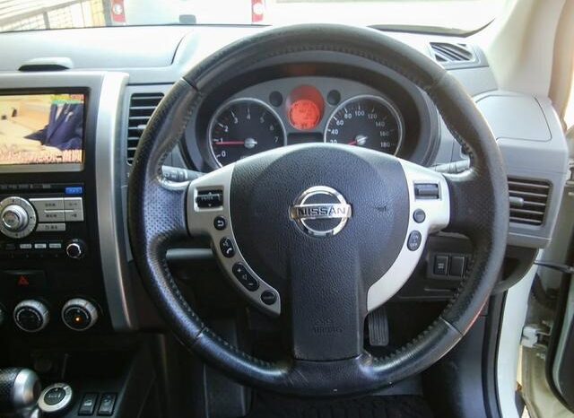 
								NISSAN X-TRAIL 2009 full									