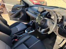 
										MAZDA DEMIO XD BLACK TOURING 2016 full									