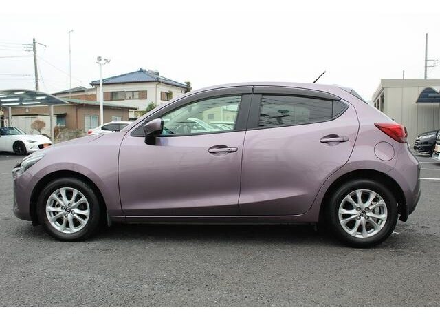 
								MAZDA DEMIO XD 2014 full									