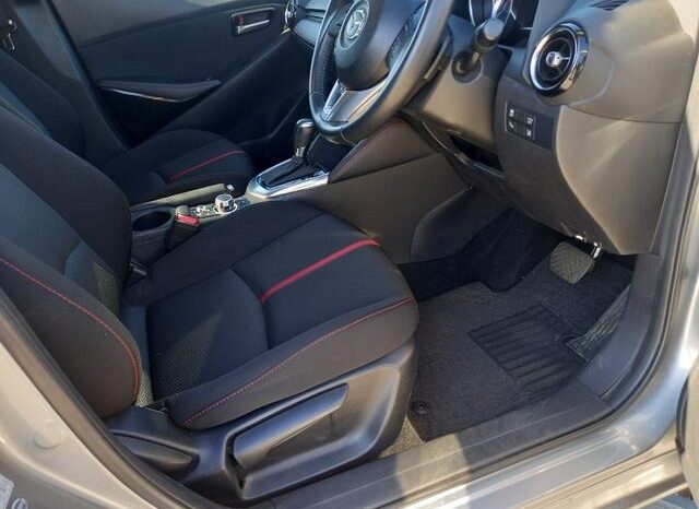 
								MAZDA DEMIO XD BLACK TOURING 2016 full									