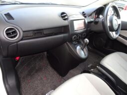 
										MAZDA DEMIO 13C-V SMART EDITION II 2012 full									
