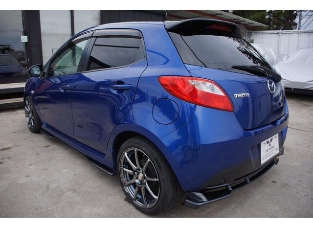 
								MAZDA DEMIO SPORT 2009 full									