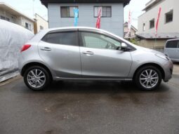 MAZDA DEMIO 13C-V SMART EDITION  2012