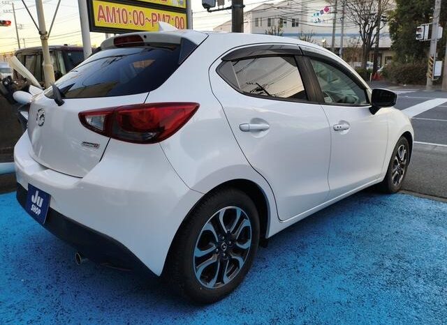 
								MAZDA DEMIO XD TOURING  2016 full									