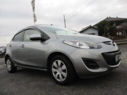 
										MAZDA DEMIO 13C 2013 full									