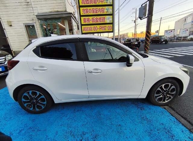 
								MAZDA DEMIO XD TOURING  2016 full									