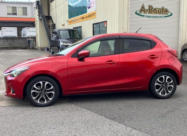 
								MAZDA DEMIO XD MID CENTURY 2015 full									