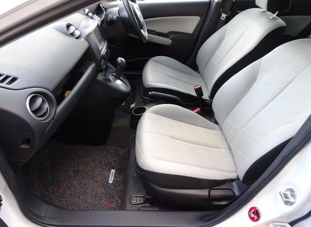 
								MAZDA DEMIO 13C-V SMART EDITION II 2012 full									