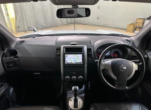 
								NISSAN X-TRAIL 20X 2011 full									