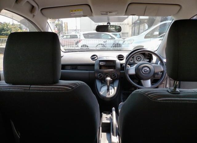 
								MAZDA DEMIO 13C 2010 full									