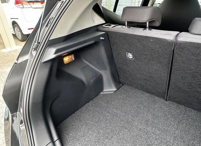 
								TOYOTA AQUA 2024 full									