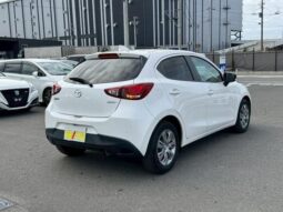 
										MAZDA DEMIO 15S 2019 full									