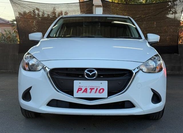 
								MAZDA DEMIO 15 S 2018 full									