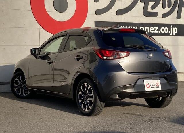 
								MAZDA DEMIO XD TOURING 2018 full									