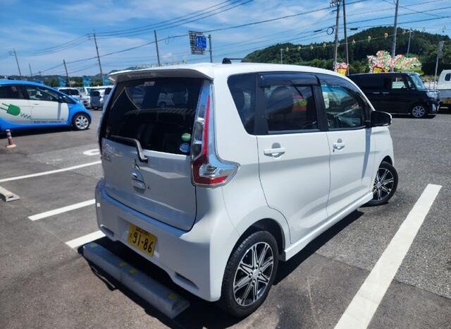 
								MITSUBISHI EK CUSTOM 2018 full									