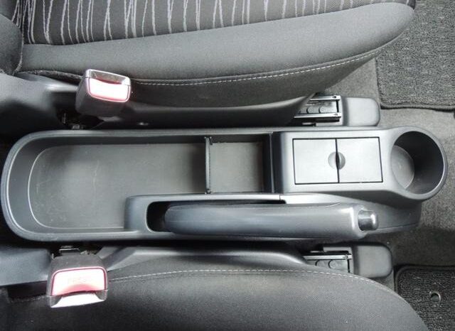 
								MAZDA DEMIO SPORT 2008 full									