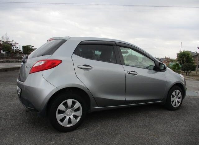 
								MAZDA DEMIO 13C 2013 full									