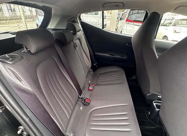 
								TOYOTA AQUA 2024 full									