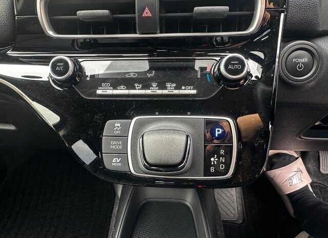 
								TOYOTA AQUA 2024 full									