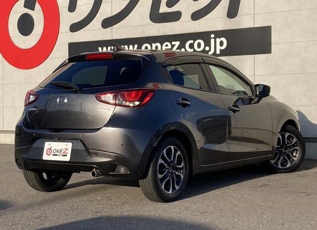 
								MAZDA DEMIO XD TOURING 2018 full									