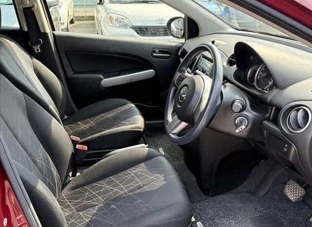 
								MAZDA DEMIO 15C 2012 full									