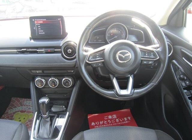 
								MAZDA DEMIO XD TOURING 2017 full									