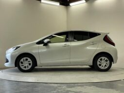 
										TOYOTA AQUA 2024 full									