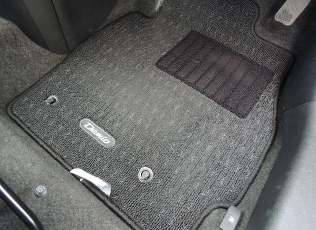 
								MAZDA DEMIO SPORT 2008 full									