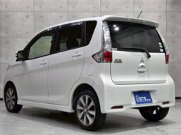 
										MITSUBISHI EK CUSTOM 2015 full									