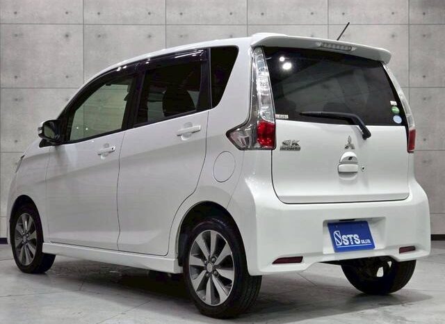 
								MITSUBISHI EK CUSTOM 2015 full									