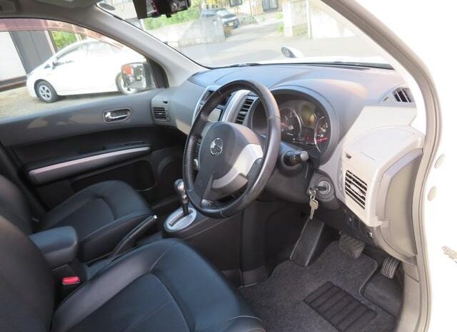 
								NISSAN X-TRAIL 2008 full									