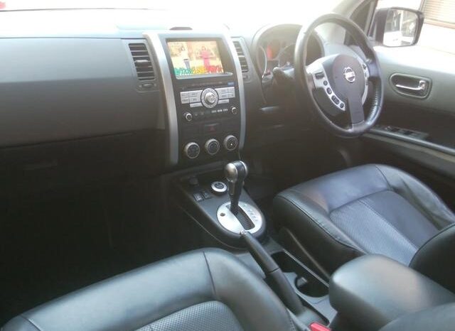
								NISSAN X-TRAIL 2009 full									