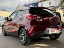 
										MAZDA DEMIO 13S TOURING 2017 full									