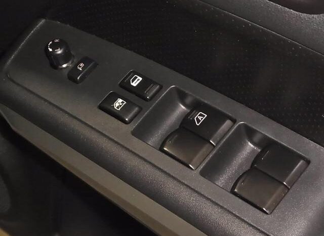 
								NISSAN X-TRAIL 20S 2010 full									