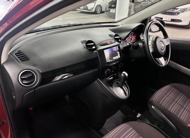 
								MAZDA DEMIO 13C-V SMART EDITION II 2014 full									