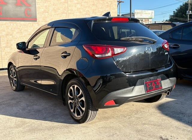 
								MAZDA DEMIO XD BLACK TOURING 2016 full									