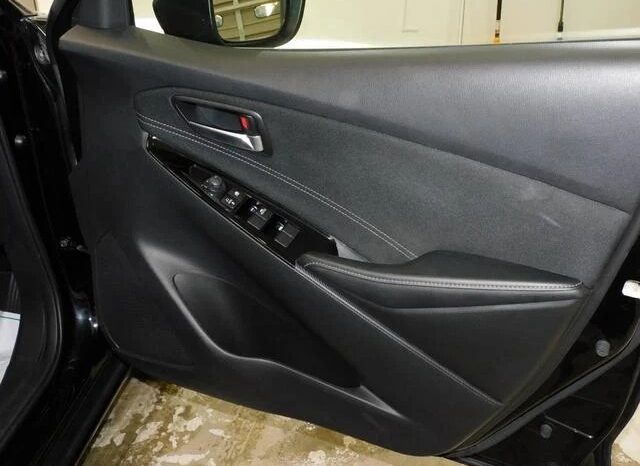 
								MAZDA DEMIO XD TOURING 2018 full									