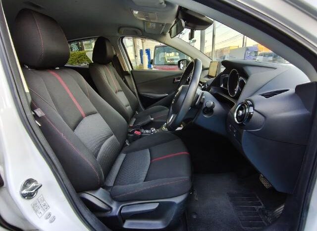 
								MAZDA DEMIO XD TOURING  2016 full									