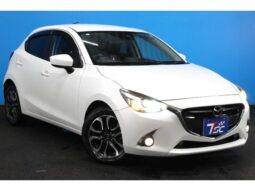 
										MAZDA DEMIO XD TOURING 2015 full									